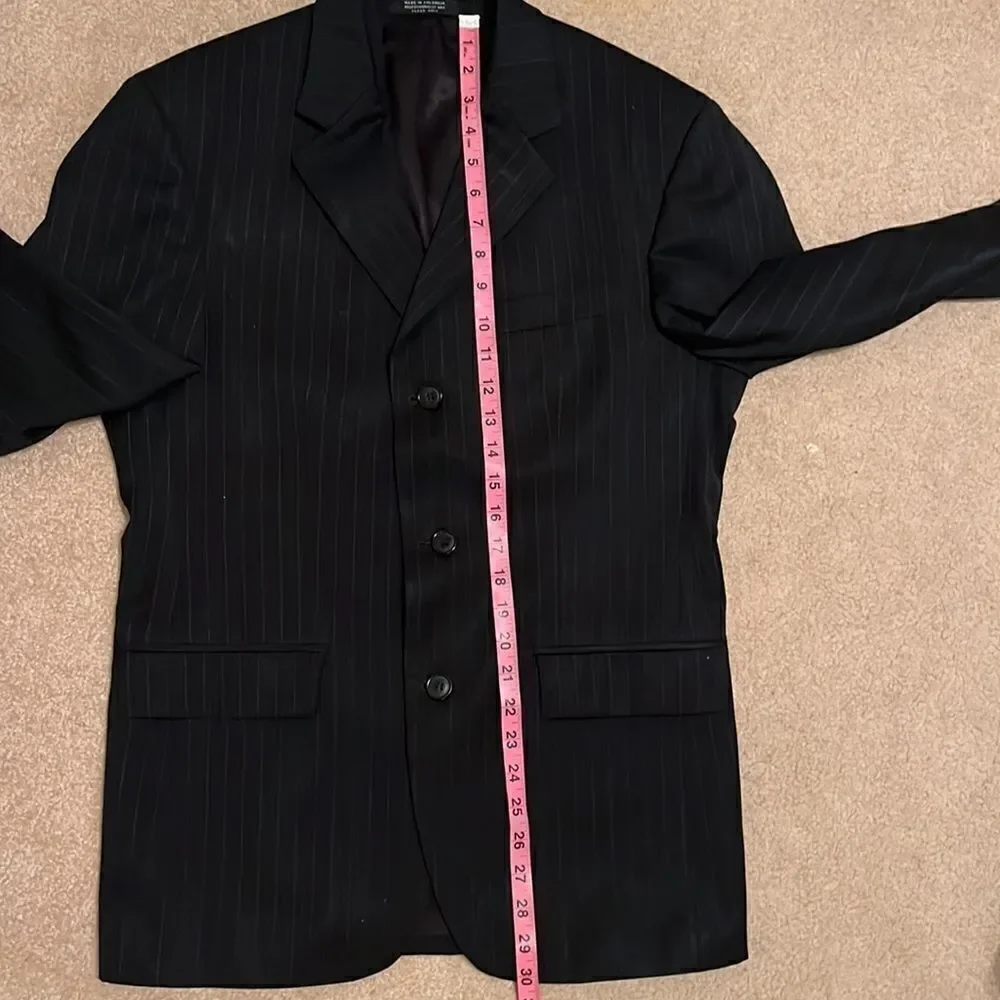 Museo ruffini italy black pinstripe blazer/Sports coat
